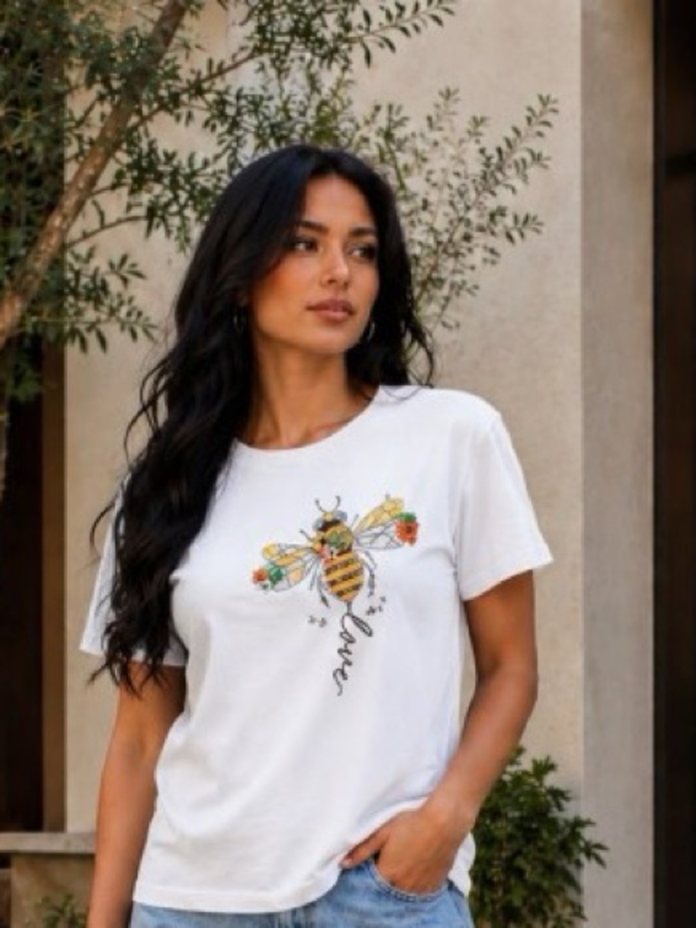 #43 Fancy Bee Graphic Tee